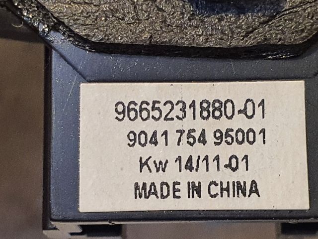 bontott CITROËN DS4 Bal első Hangszóró