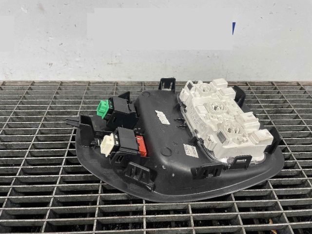 bontott CITROËN DS4 Beltér Világítás Első