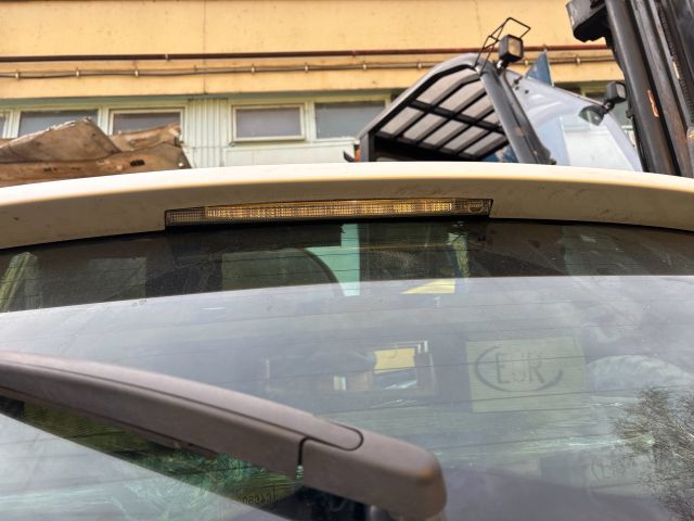 bontott CITROËN DS4 Csomagtérajtó (Részeivel)