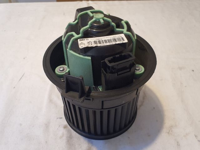 bontott CITROËN DS4 Fűtőmotor (Klímás)