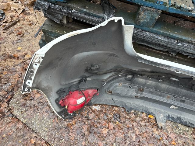 bontott CITROËN DS4 Hátsó Lökhárító (Részeivel)