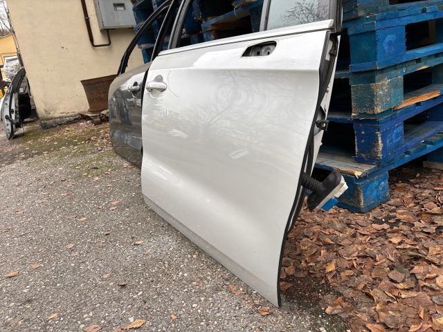 bontott CITROËN DS4 Jobb első Ajtó (Részeivel)