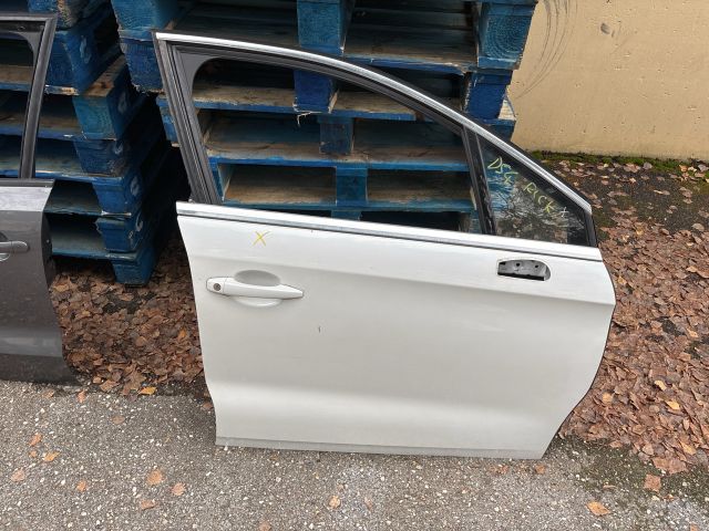 bontott CITROËN DS4 Jobb első Ajtó (Részeivel)