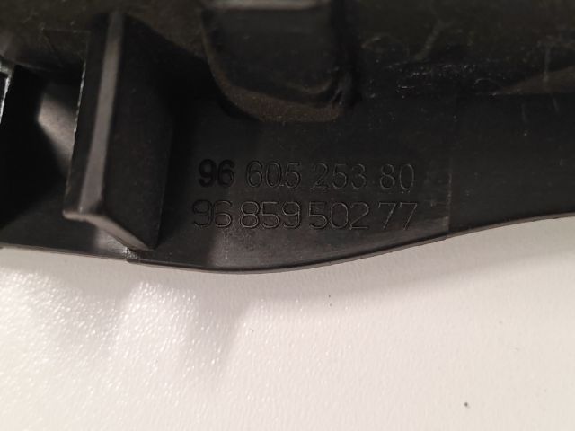 bontott CITROËN DS4 Jobb első Ajtózár