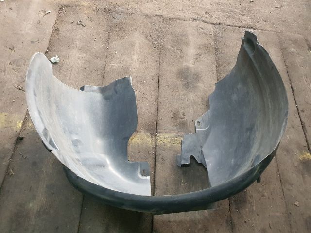 bontott CITROËN DS4 Jobb első Első Dobbetét (Kerékjárati, Műanyag)