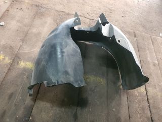 bontott CITROËN DS4 Jobb első Első Dobbetét (Kerékjárati, Műanyag)