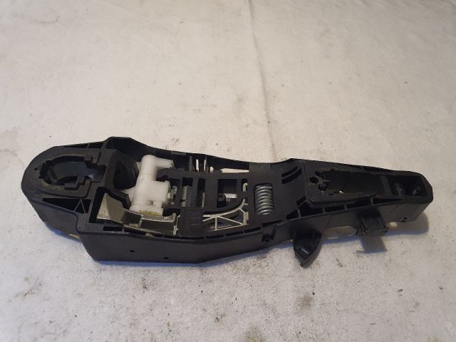 bontott CITROËN DS4 Jobb első Külső Kilincsfészek