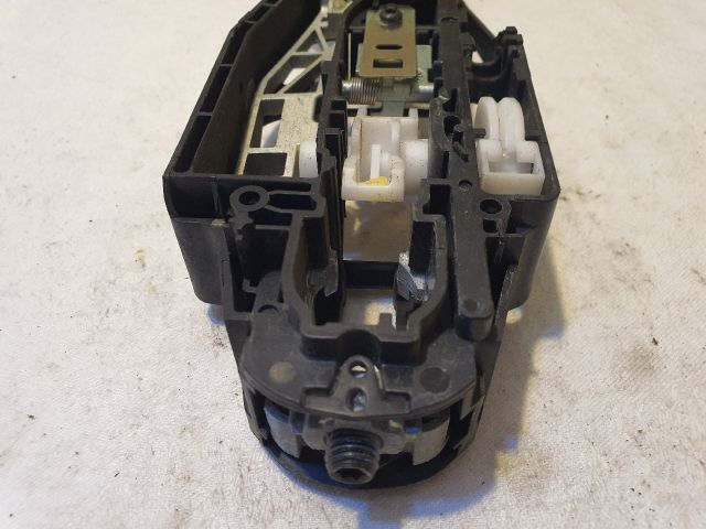 bontott CITROËN DS4 Jobb első Külső Kilincsfészek