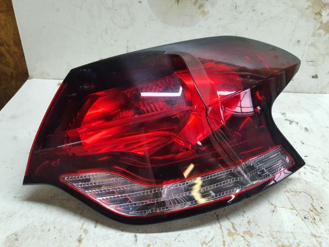 bontott CITROËN DS4 Jobb Hátsó Lámpa