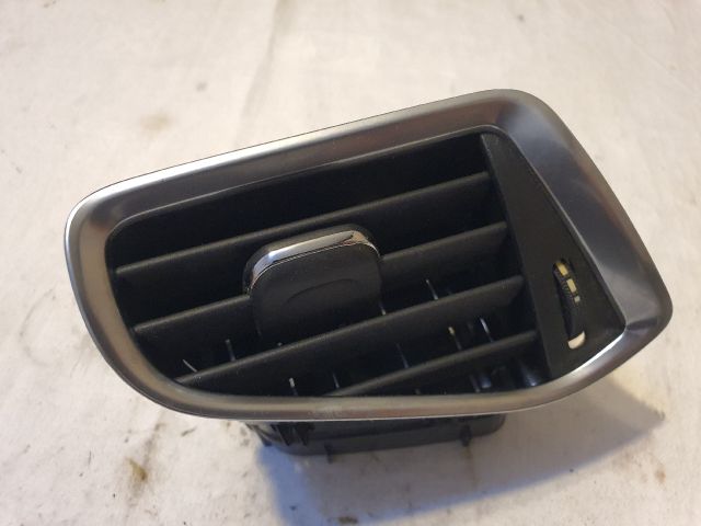 bontott CITROËN DS4 Jobb Szellőző