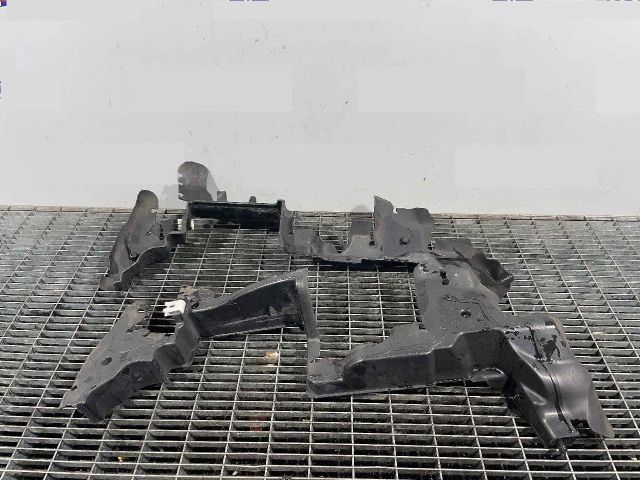 bontott CITROËN DS4 Légterelő