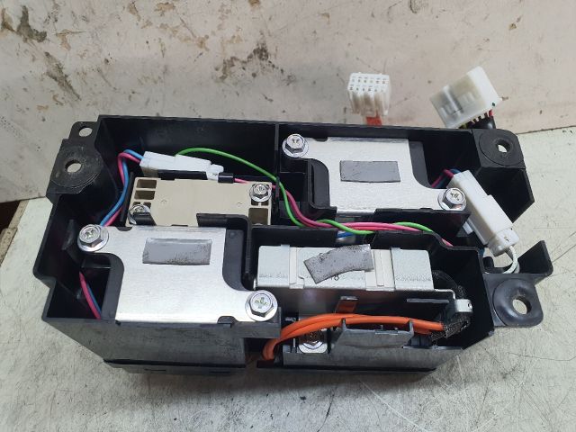 bontott CITROËN DS5 Akkumulátor Relé