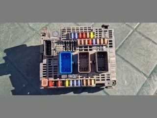 bontott CITROËN DS5 Biztosítéktábla Motortér