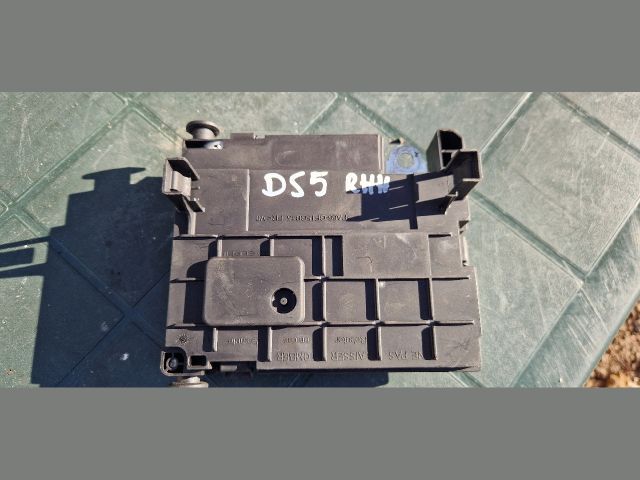 bontott CITROËN DS5 Biztosítéktábla Motortér
