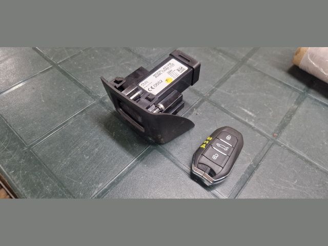 bontott CITROËN DS5 Gyújtáskapcsoló