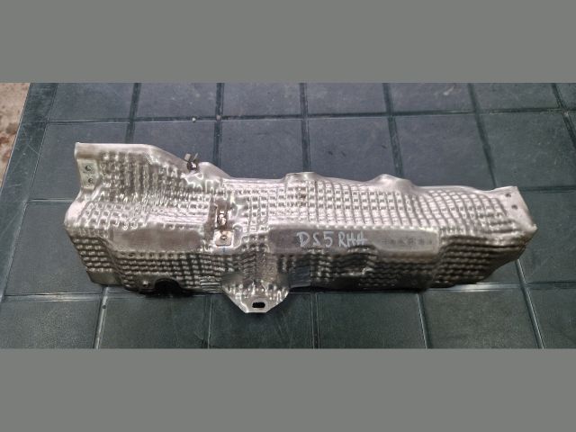 bontott CITROËN DS5 Leömlő Hővédő Lemez