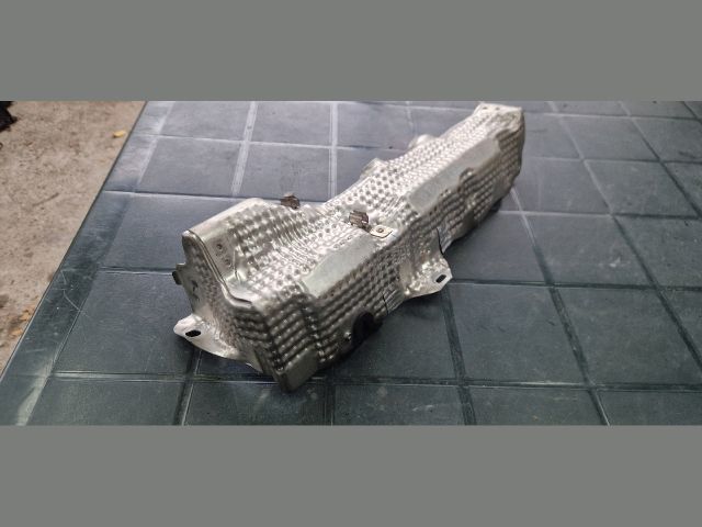 bontott CITROËN DS5 Leömlő Hővédő Lemez