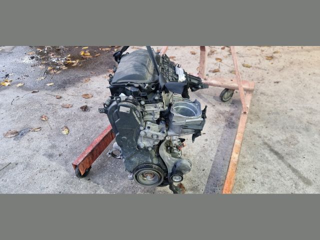 bontott CITROËN DS5 Motor (Fűzött blokk hengerfejjel)