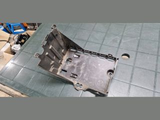 bontott CITROËN DS5 Akkumulátor Tartó