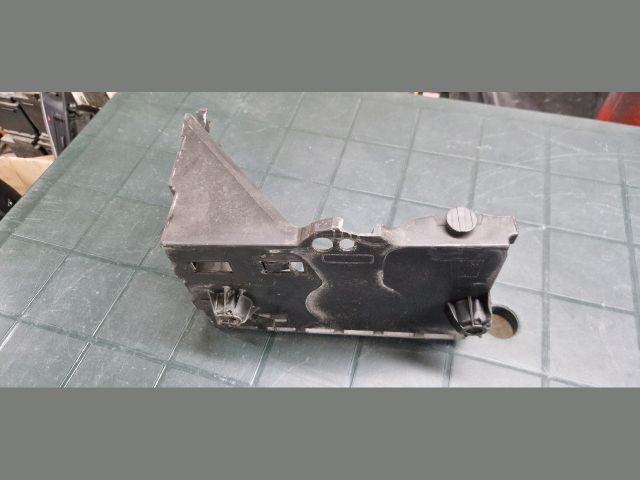 bontott CITROËN DS5 Akkumulátor Tartó