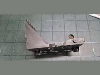 bontott CITROËN DS5 Akkumulátor Tartó