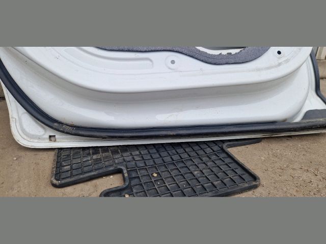 bontott CITROËN DS5 Bal hátsó Ajtó (Üres lemez)