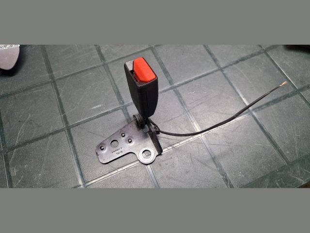 bontott CITROËN DS5 Bal hátsó Biztonsági Öv Csat