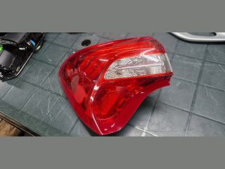 bontott CITROËN DS5 Bal Hátsó Lámpa