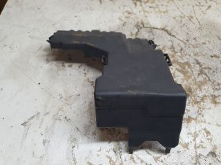 bontott CITROËN DS5 Biztosítéktábla Fedél