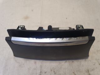 bontott CITROËN DS5 Első Hamutartó