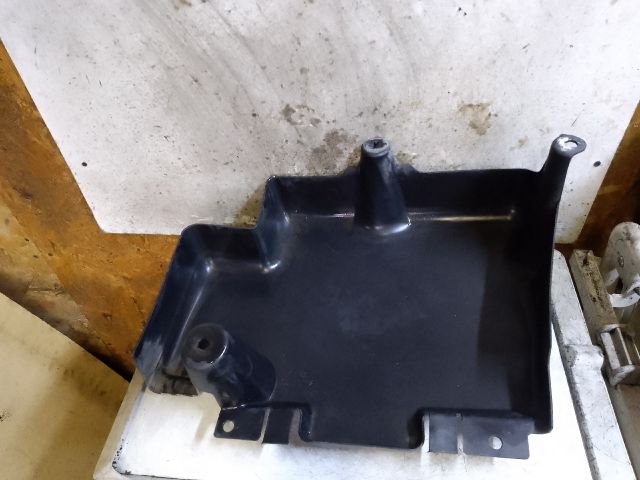 bontott CITROËN DS5 Hátsó Fenéklemez