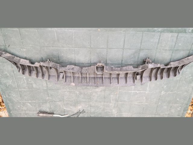 bontott CITROËN DS5 Hátsó középső Lökhárító Tartó (Műanyag)