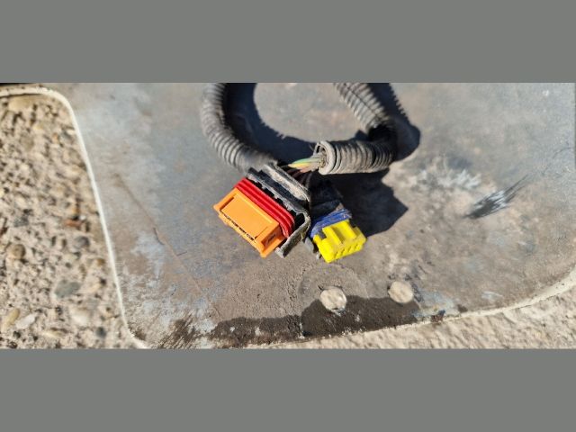 bontott CITROËN DS5 Hátsó Lökhárító (Részeivel)