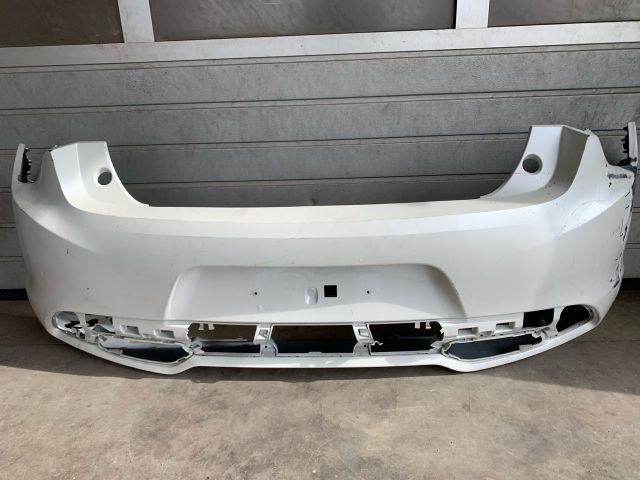 bontott CITROËN DS5 Hátsó Lökhárító (Üresen)