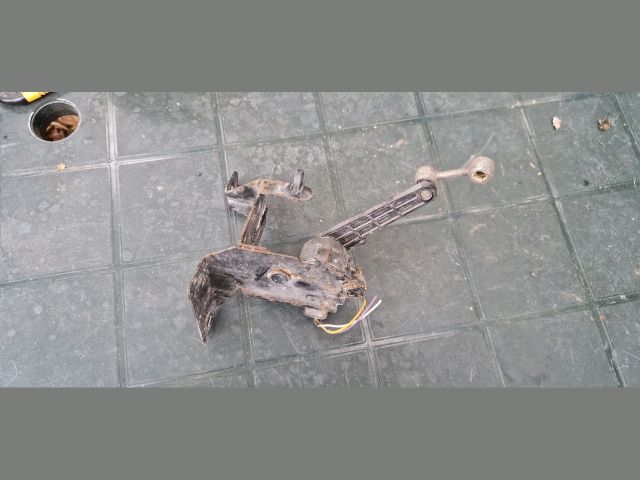 bontott CITROËN DS5 Hátsó Xenon Szintszabályzó Jeladó