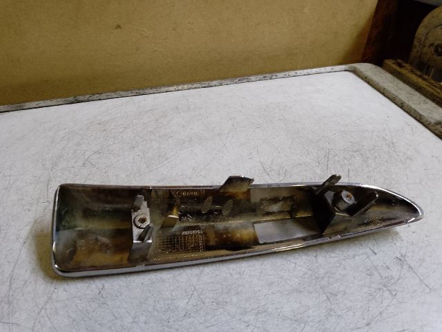 bontott CITROËN DS5 Jobb első Lökhárító Díszléc