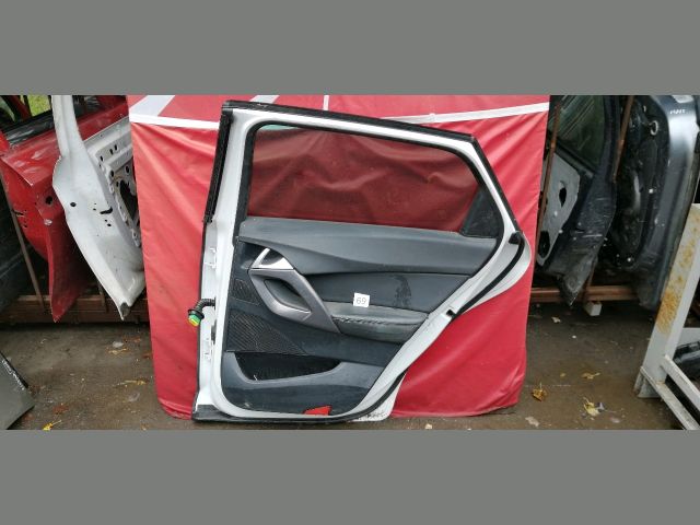bontott CITROËN DS5 Jobb hátsó Ajtó (Üres lemez)