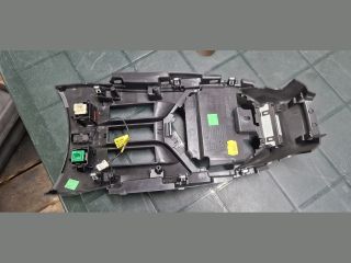 bontott CITROËN DS5 Középkonzol Keret