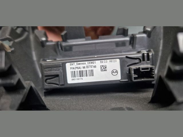 bontott CITROËN DS5 Középkonzol Keret