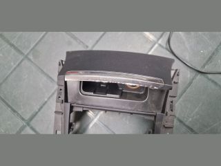 bontott CITROËN DS5 Középkonzol Keret