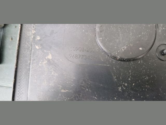 bontott CITROËN DS5 Légbeömlő