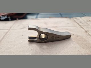 bontott CITROËN DS5 Porlasztó Lefogató