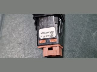 bontott CITROËN DS5 Tankajtó Nyitó Kar / Gomb