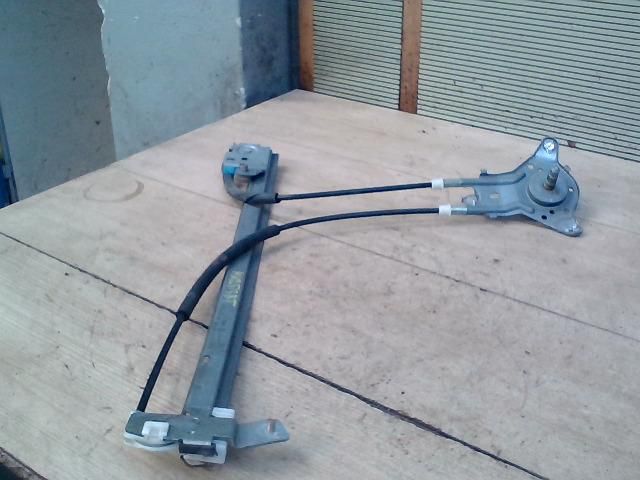 bontott CITROËN EVASION Bal hátsó Ablakemelő Szerkezet (Mechanikus)