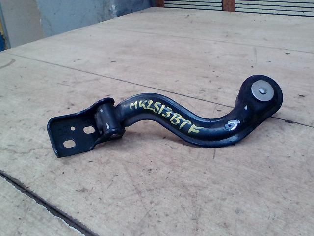 bontott CITROËN EVASION Tolóajtó Sín Görgő