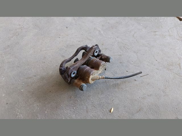 bontott CITROËN JUMPER Bal első Féknyereg Munkahengerrel