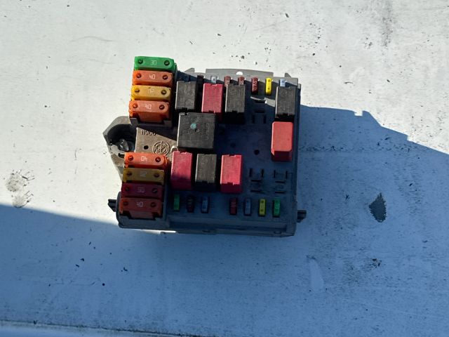 bontott CITROËN JUMPER Biztosítéktábla Motortér