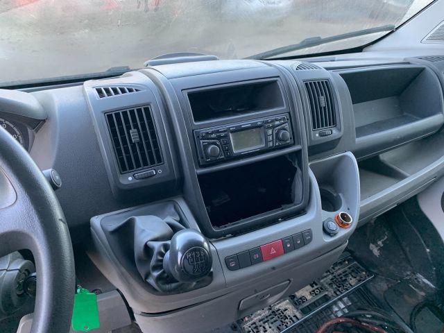 bontott CITROËN JUMPER Homlokfal (Üres lemez)