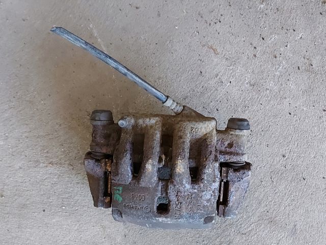 bontott CITROËN JUMPER Jobb első Féknyereg Munkahengerrel