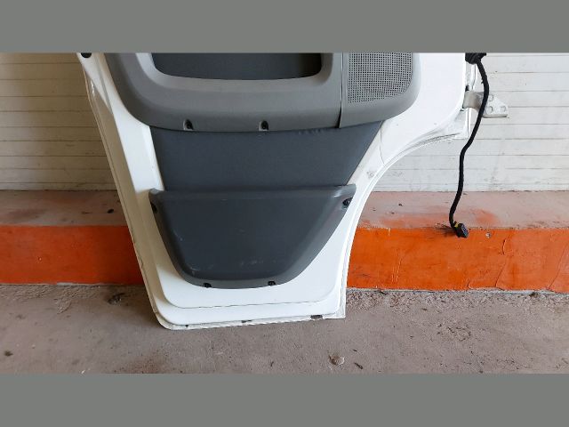 bontott CITROËN JUMPER Bal első Ajtó (Részeivel)